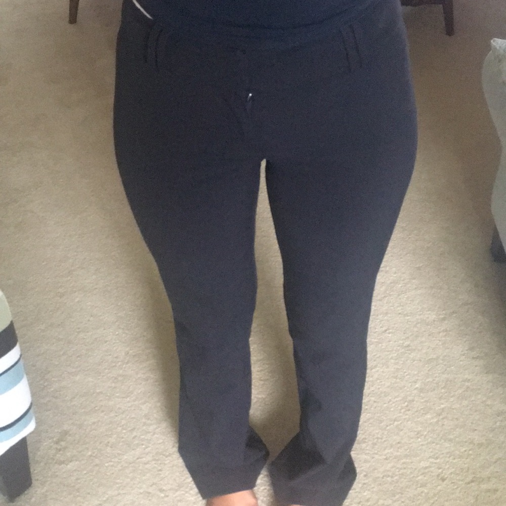 Black dress pants.. new! Size 0